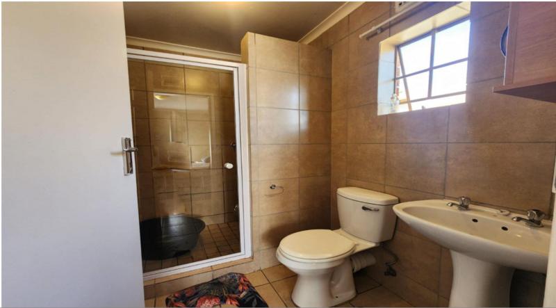 3 Bedroom Property for Sale in Thatch Hill Estate Gauteng