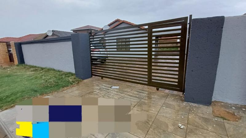 3 Bedroom Property for Sale in Protea Glen Gauteng