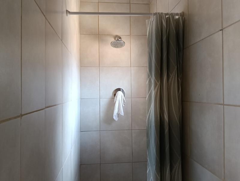 To Let 1 Bedroom Property for Rent in Edelweiss Gauteng