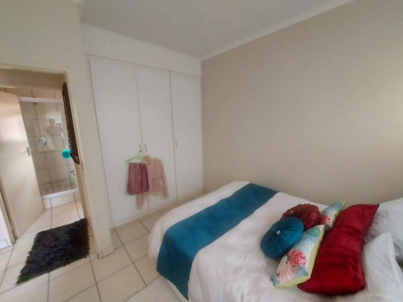 2 Bedroom Property for Sale in Summerfields Estate Gauteng