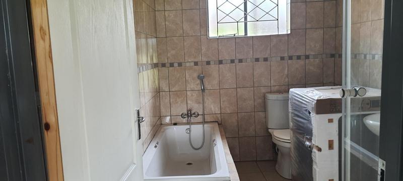 To Let 2 Bedroom Property for Rent in Kameeldrift West Gauteng