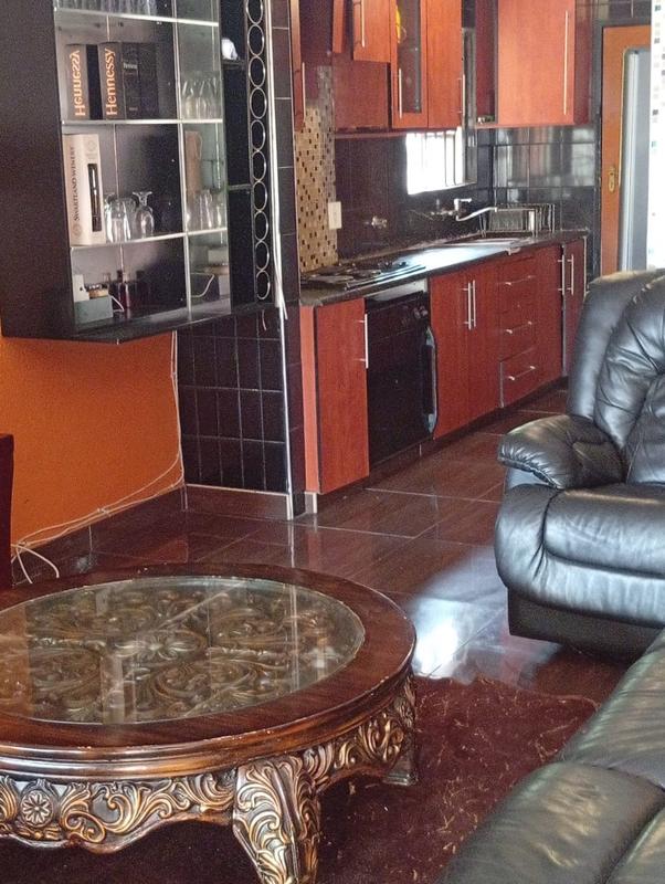 To Let 3 Bedroom Property for Rent in Tulisa Park Gauteng