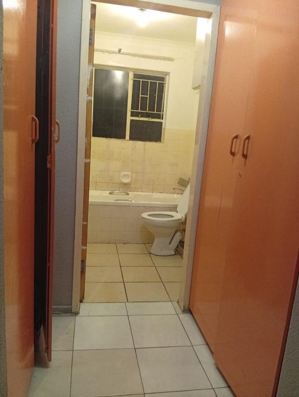 To Let 3 Bedroom Property for Rent in Tulisa Park Gauteng