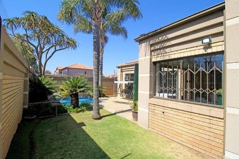 3 Bedroom Property for Sale in Bartlett Gauteng