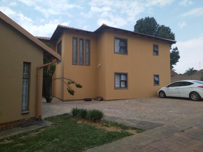 To Let 1 Bedroom Property for Rent in Birch Acres Gauteng