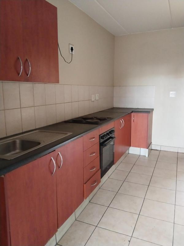 1 Bedroom Property for Sale in Honeypark Gauteng