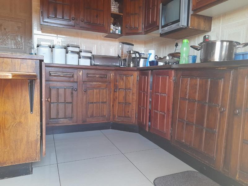 To Let 5 Bedroom Property for Rent in Vosloorus Gauteng