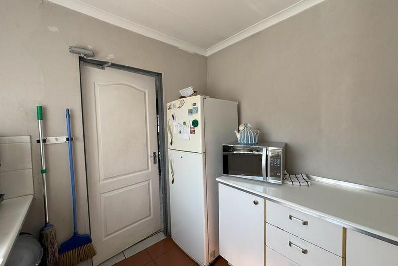 To Let 2 Bedroom Property for Rent in Zwartkop Gauteng