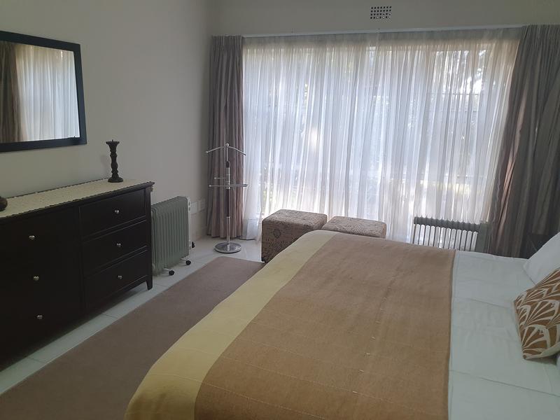 To Let 2 Bedroom Property for Rent in Atholl Gardens Gauteng