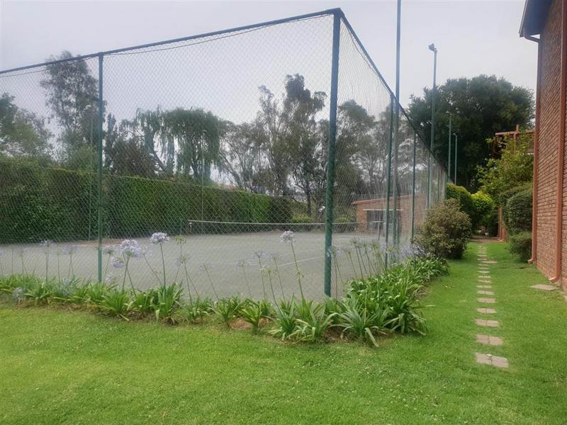 To Let 2 Bedroom Property for Rent in Atholl Gardens Gauteng