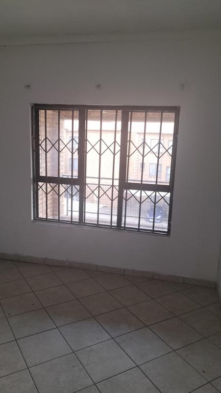 To Let 2 Bedroom Property for Rent in Elspark Gauteng