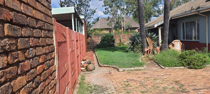 0 Bedroom Property for Sale in Booysens Gauteng