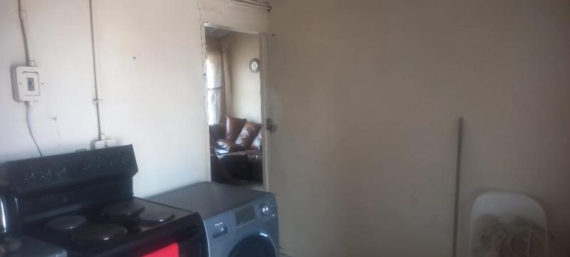 2 Bedroom Property for Sale in Naledi Gauteng