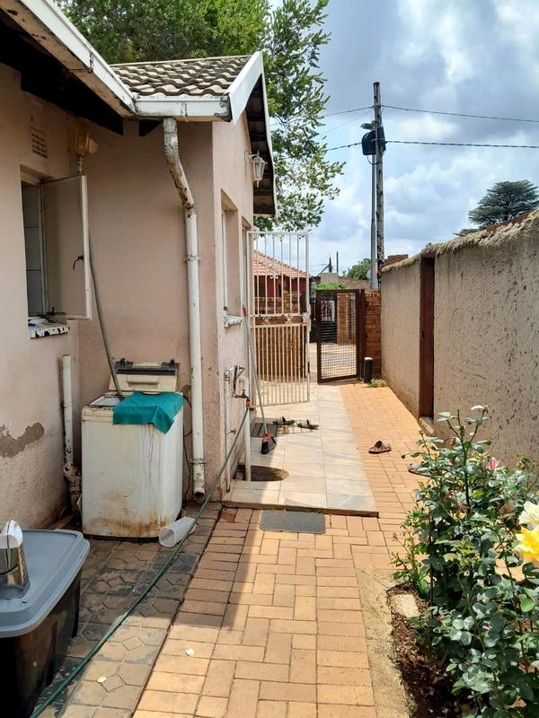 3 Bedroom Property for Sale in Doornkop Gauteng