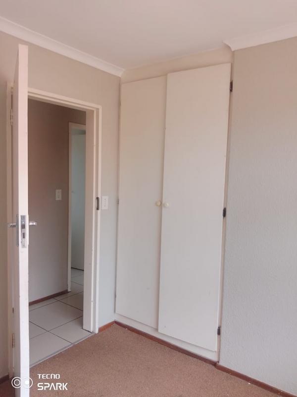 To Let 3 Bedroom Property for Rent in Country View Gauteng