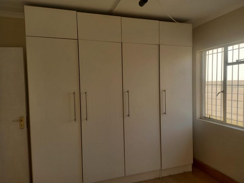 4 Bedroom Property for Sale in Meadowdale Gauteng