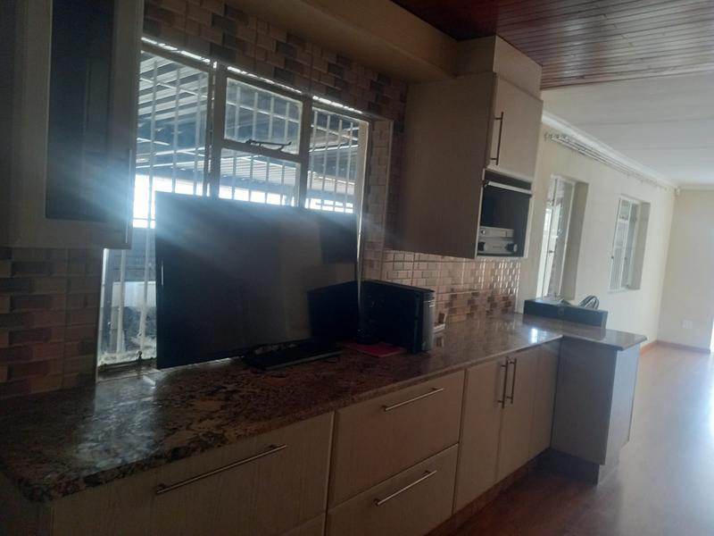 4 Bedroom Property for Sale in Meadowdale Gauteng