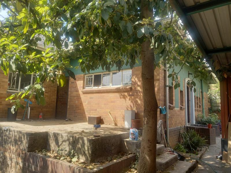 4 Bedroom Property for Sale in Bramley Gauteng