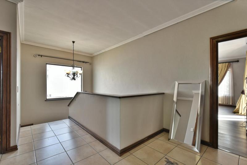 4 Bedroom Property for Sale in Broadacres Gauteng