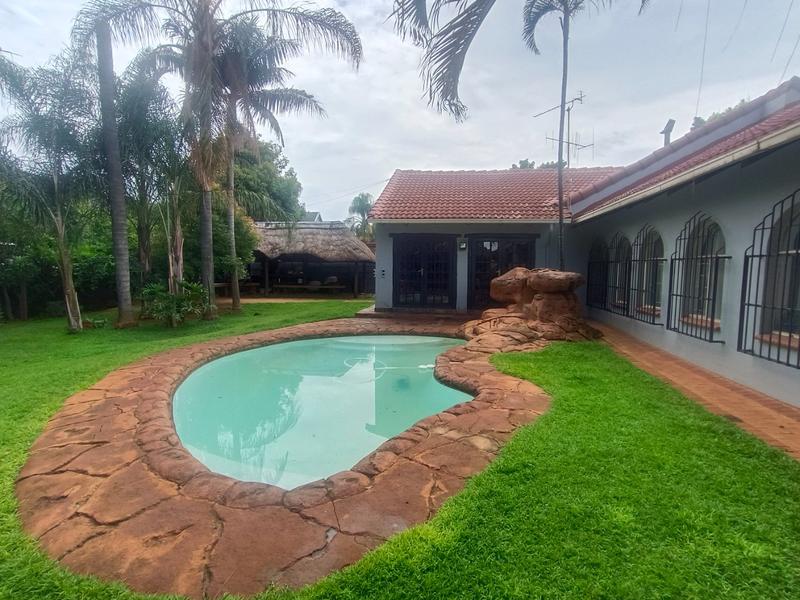 7 Bedroom Property for Sale in Wonderboom Gauteng