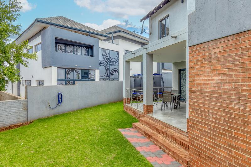 4 Bedroom Property for Sale in Country View Estate Gauteng