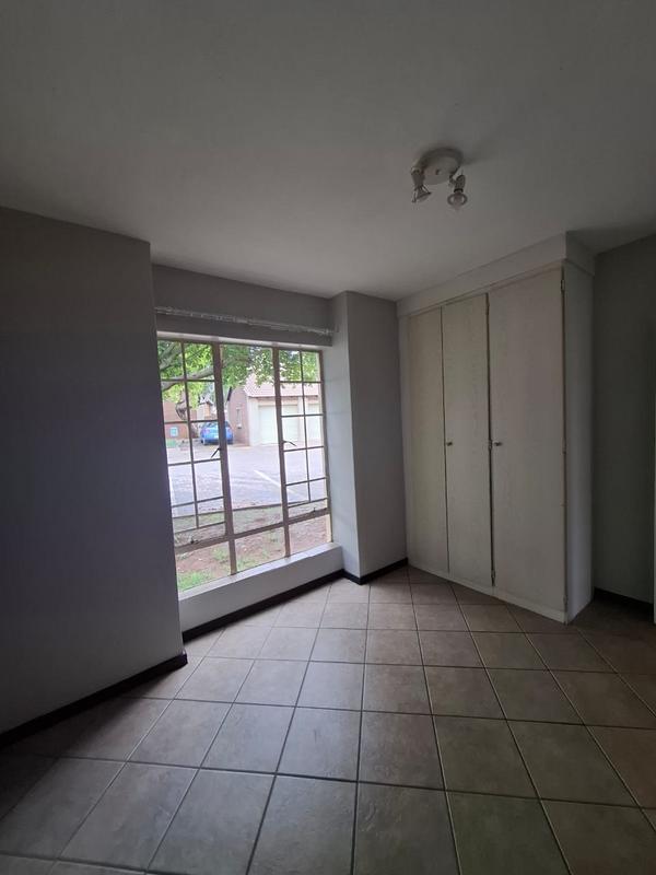 To Let 2 Bedroom Property for Rent in Mooikloof Ridge Gauteng