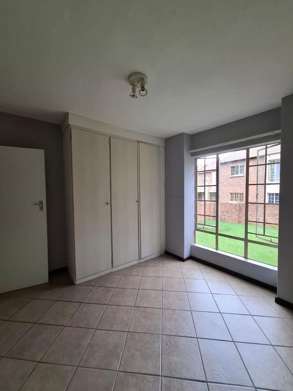 To Let 2 Bedroom Property for Rent in Mooikloof Ridge Gauteng