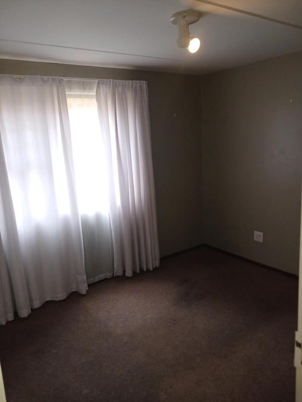 To Let 2 Bedroom Property for Rent in Noordhang Gauteng