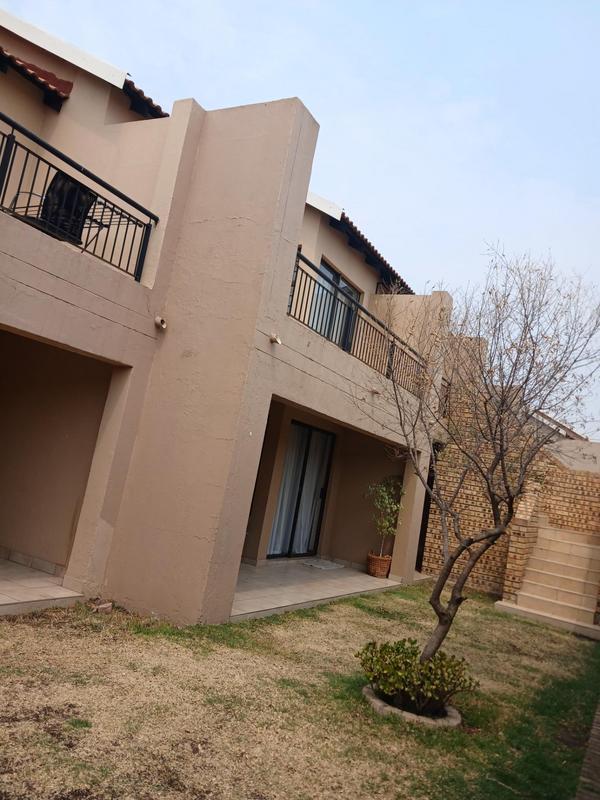 To Let 2 Bedroom Property for Rent in Noordhang Gauteng