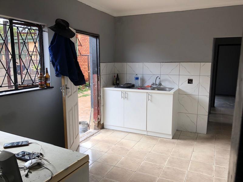 To Let 4 Bedroom Property for Rent in Laudium Gauteng