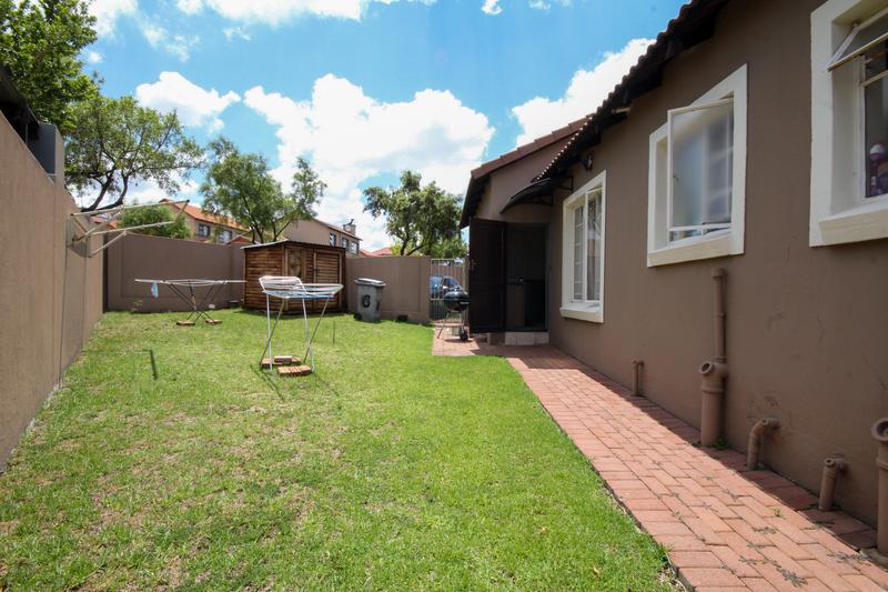 3 Bedroom Property for Sale in Thatchfield Gauteng