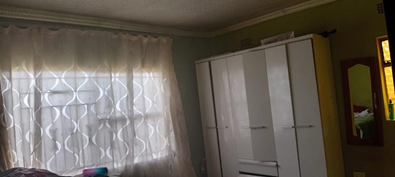 3 Bedroom Property for Sale in Chiawelo Gauteng