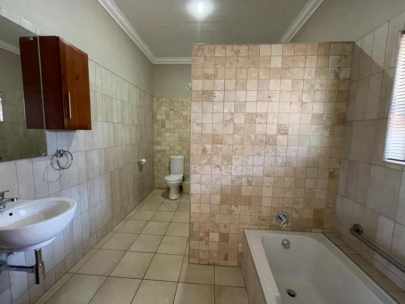 To Let 1 Bedroom Property for Rent in Retire at Midstream Gauteng