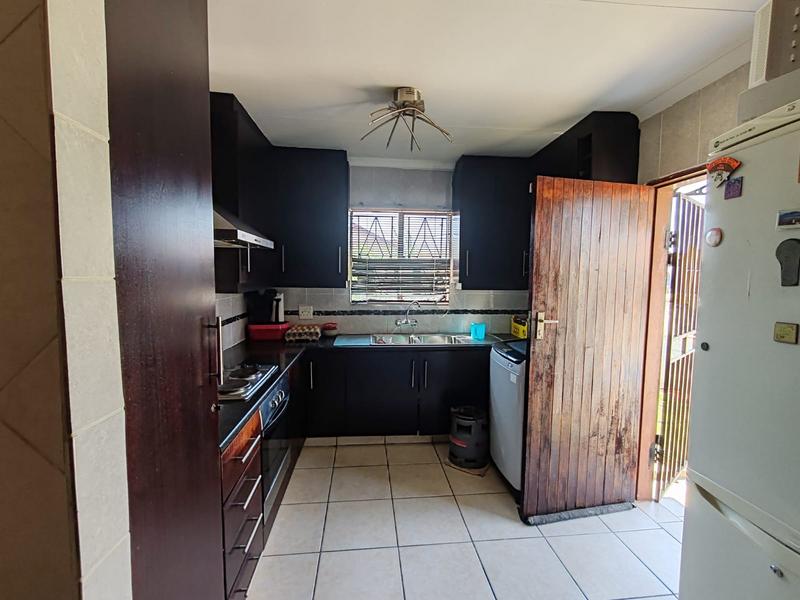 3 Bedroom Property for Sale in Olievenhoutbosch Gauteng