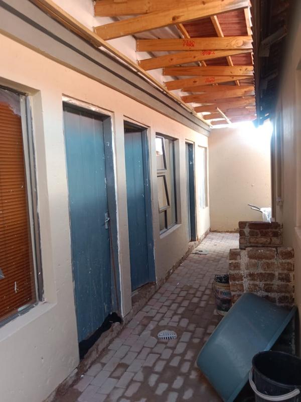 To Let 2 Bedroom Property for Rent in Palm Ridge Gauteng