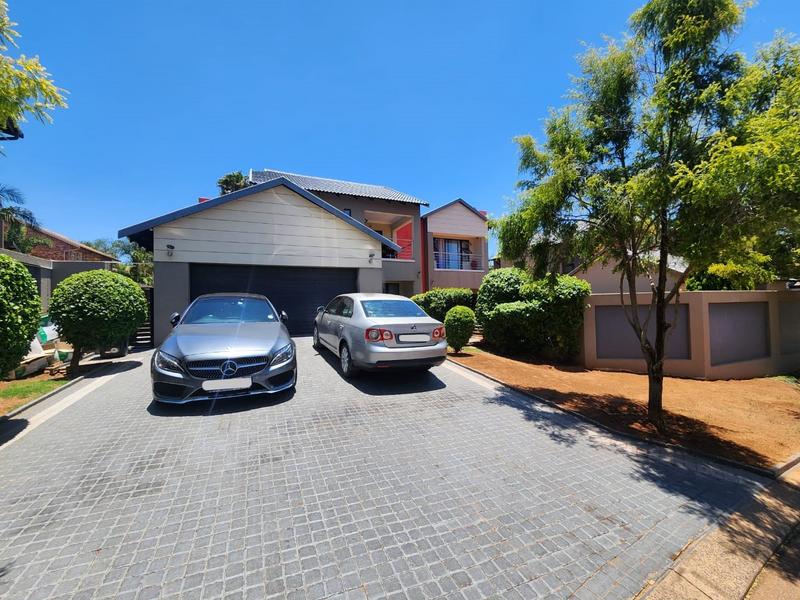 4 Bedroom Property for Sale in Magalieskruin Gauteng