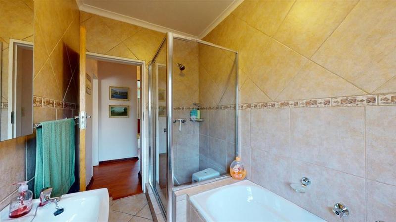 3 Bedroom Property for Sale in Sunward Park Gauteng