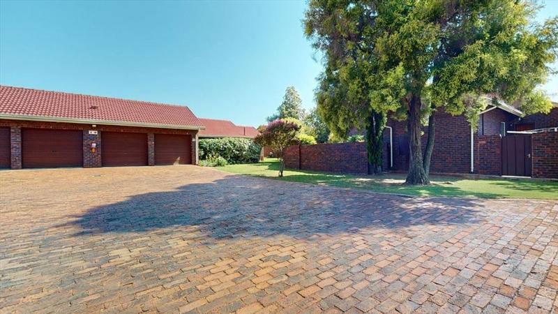 3 Bedroom Property for Sale in Sunward Park Gauteng