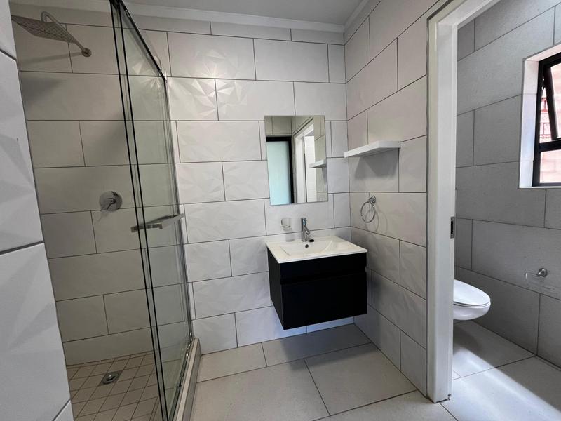 To Let 2 Bedroom Property for Rent in Bedfordview Gauteng