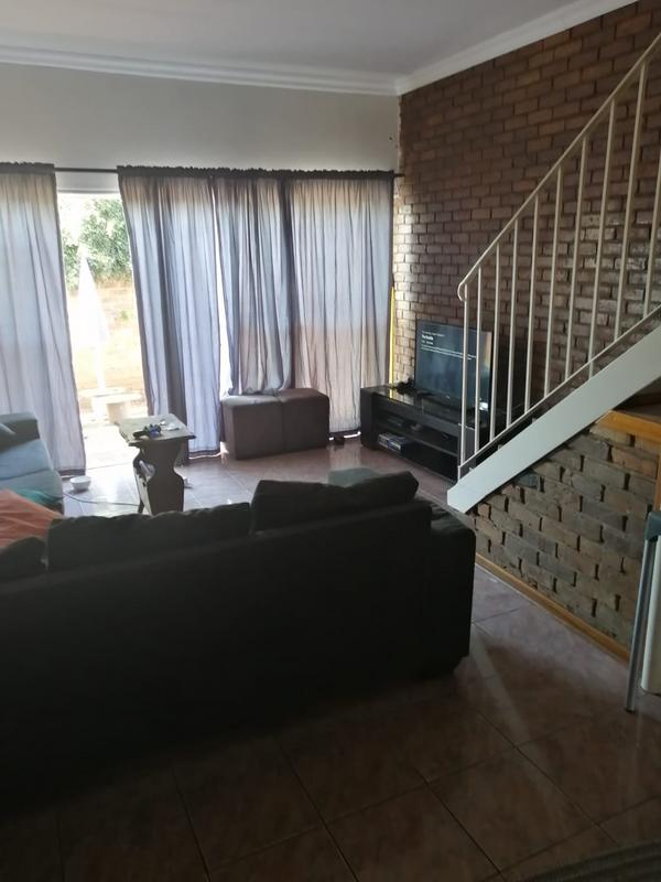 To Let 2 Bedroom Property for Rent in Casseldale Gauteng