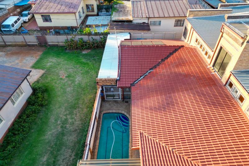 9 Bedroom Property for Sale in Laudium Gauteng