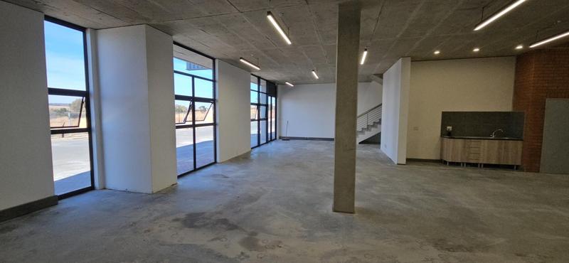 To Let commercial Property for Rent in Linbro Park Gauteng