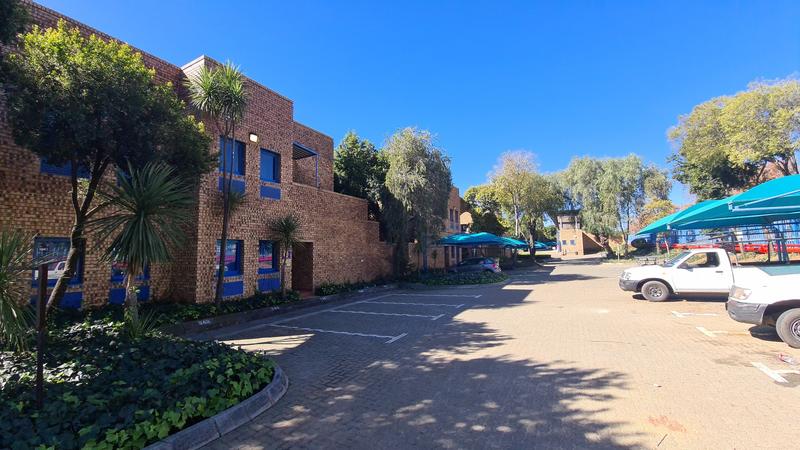 To Let commercial Property for Rent in Randjespark Gauteng