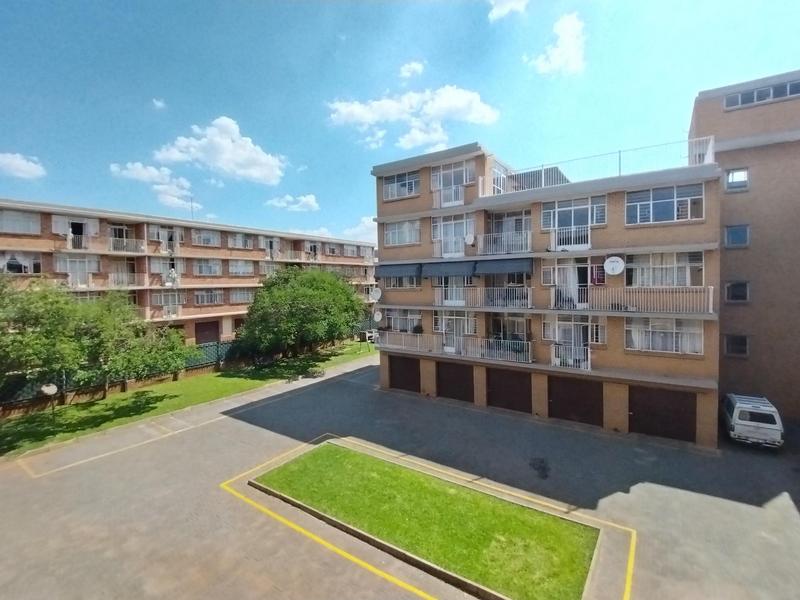 To Let 3 Bedroom Property for Rent in Sinoville Gauteng