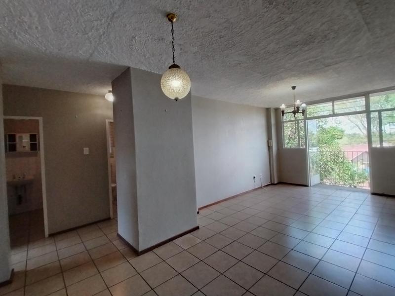 To Let 3 Bedroom Property for Rent in Sinoville Gauteng