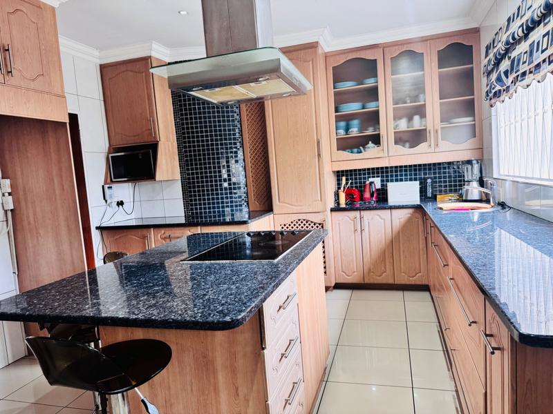 5 Bedroom Property for Sale in Bruma Gauteng