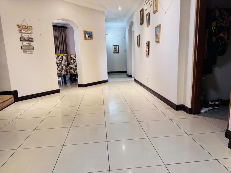 5 Bedroom Property for Sale in Bruma Gauteng