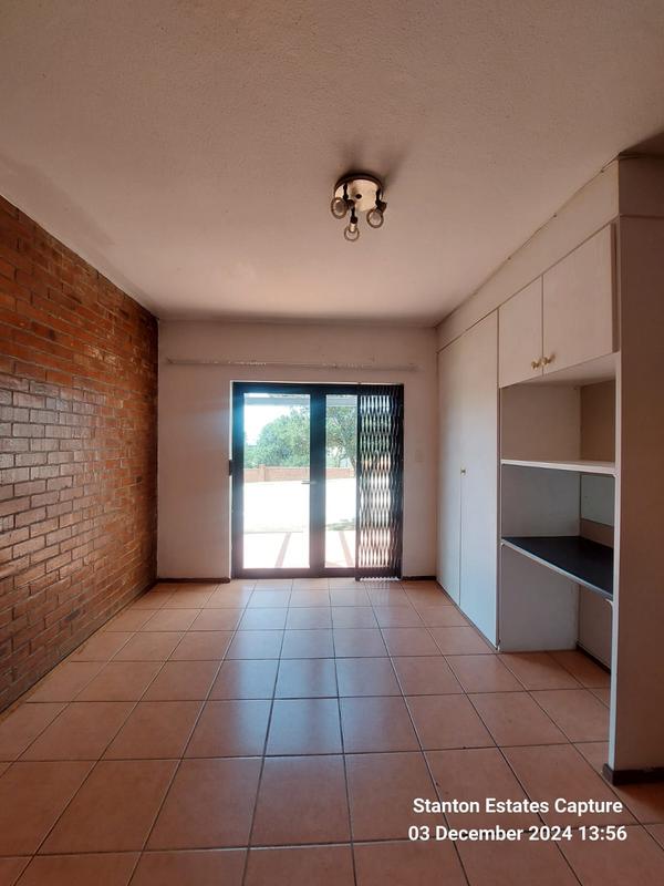 To Let 1 Bedroom Property for Rent in Auckland Park Gauteng