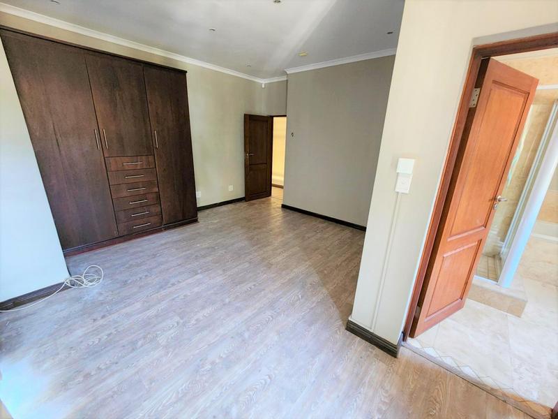 4 Bedroom Property for Sale in Waterkloof Ridge Gauteng