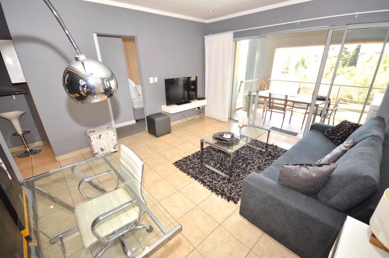 To Let 2 Bedroom Property for Rent in Sandhurst Gauteng